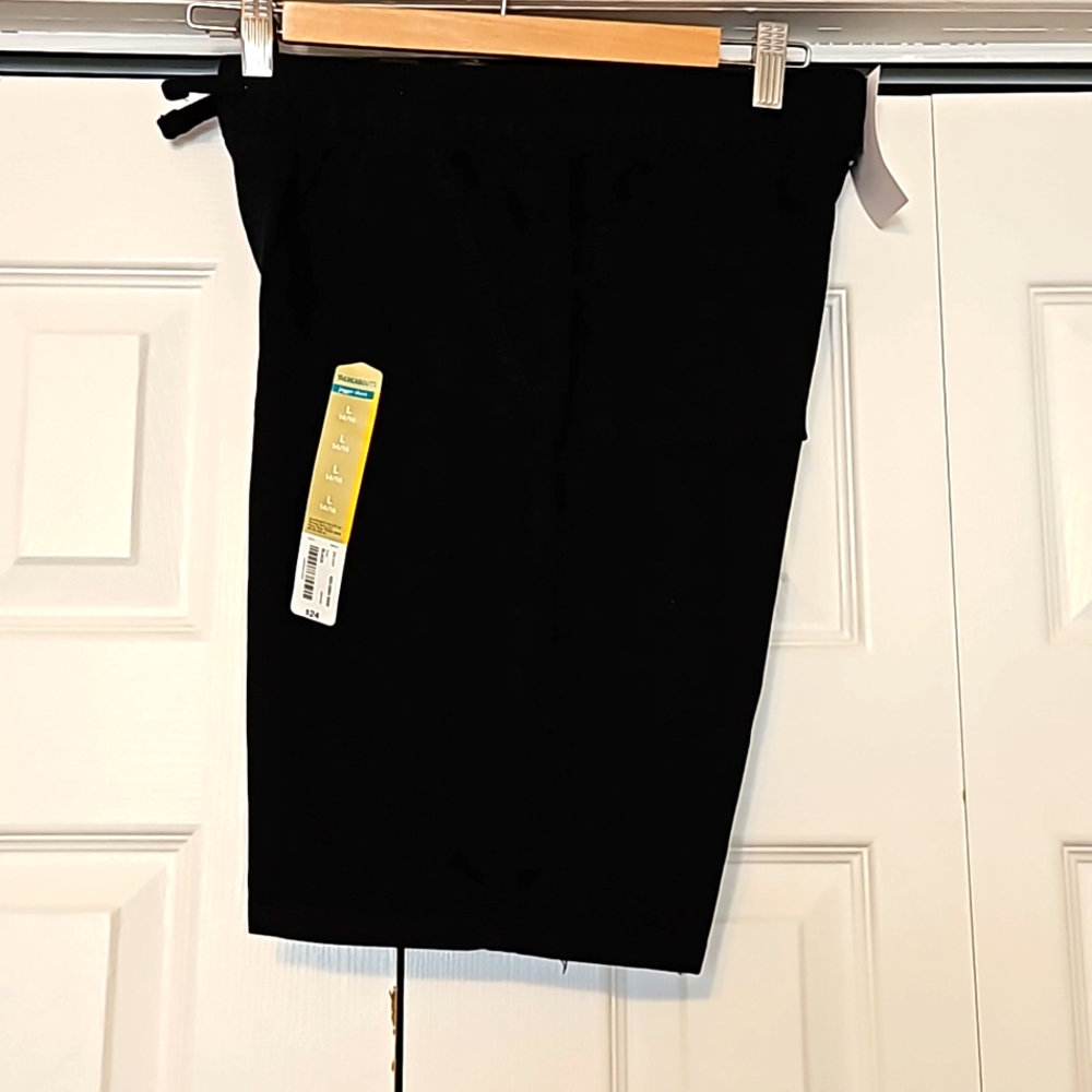 NWT THEREABOUTS YOUTH JOGGER SHORTS